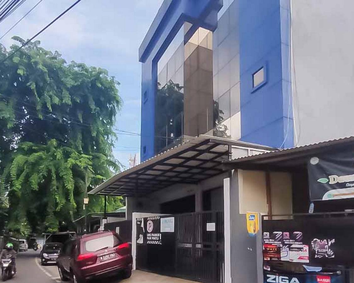 Marson Kampung Bali Residence Redpartner Jakarta Exterior photo